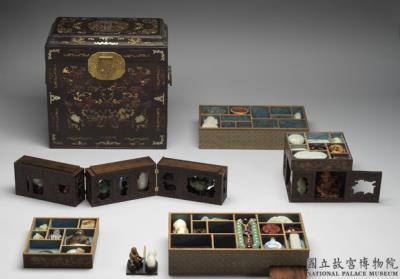 图片[3]-Sandalwood curio box with inlays, Qing dynasty, Qianlong reign (1736-1795)-China Archive